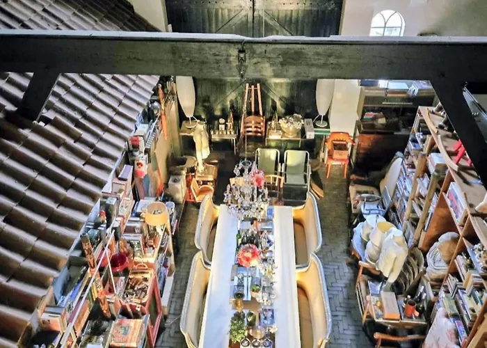 Op Bij Nicole Проживание в семье *