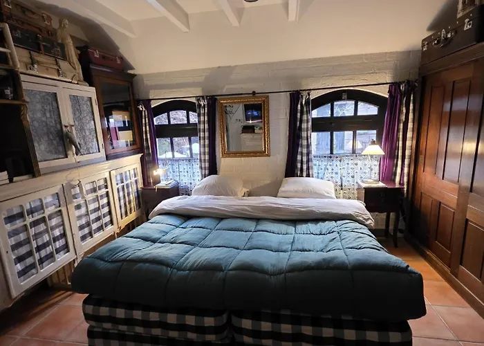 Проживание в семье Op Bij Nicole