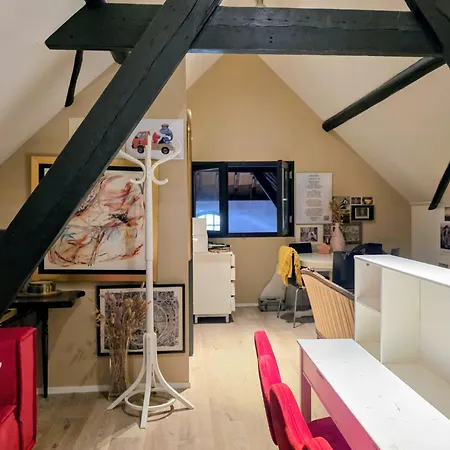 Op Bij Nicole * פוטן