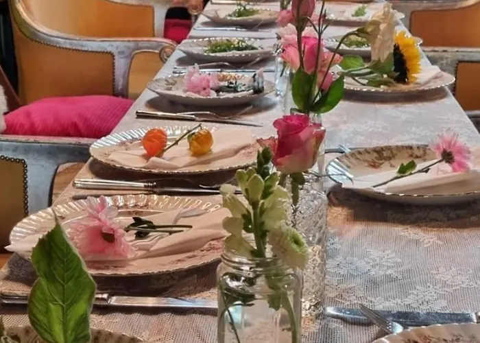 Op Bij Nicole בית אירוח *